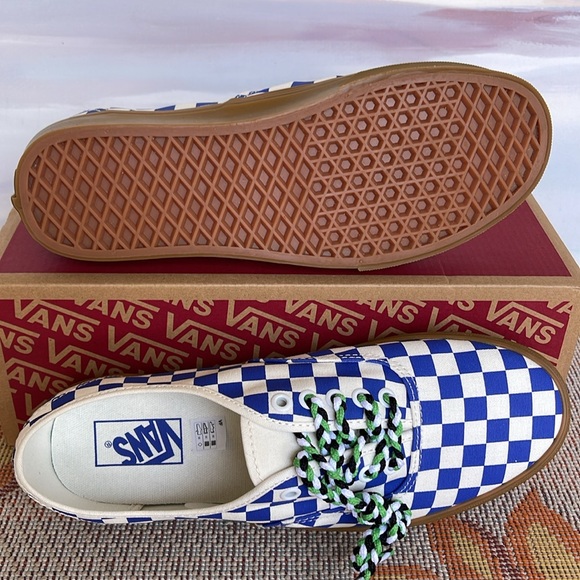 Vans WMNS Authentic
Checkerboard Blue/White
VN0009PVY6Z
Sneakers - Picture 5 of 16